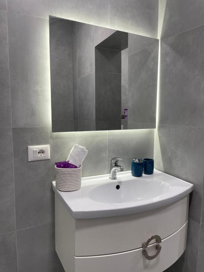 Lovely Apartment 티라나 외부 사진