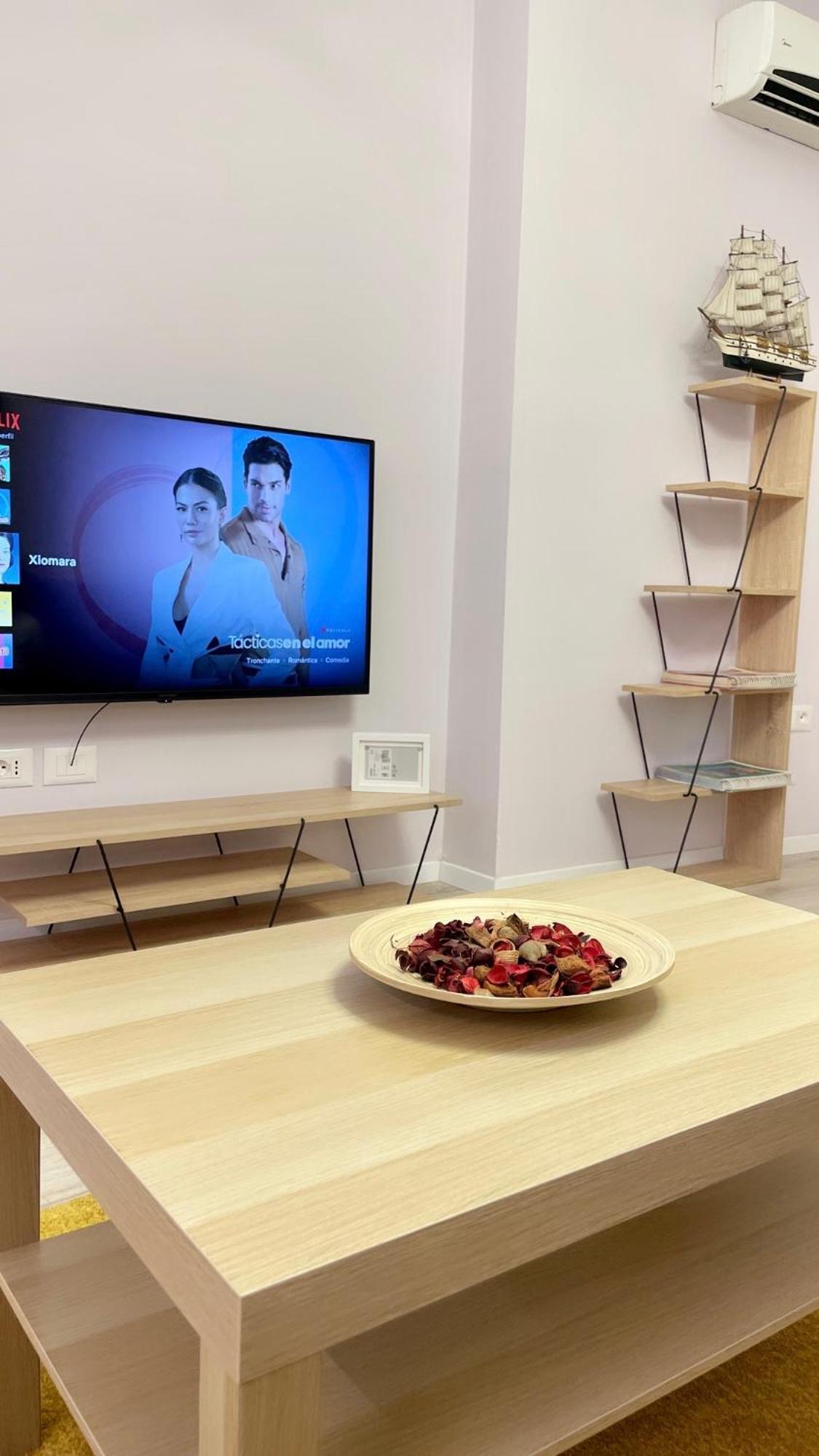 Lovely Apartment 티라나 외부 사진