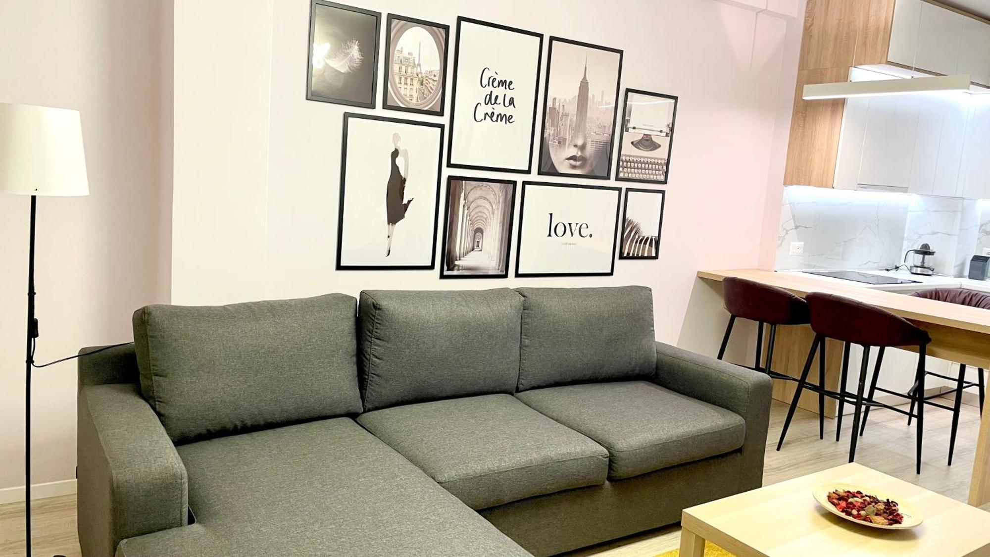 Lovely Apartment 티라나 외부 사진